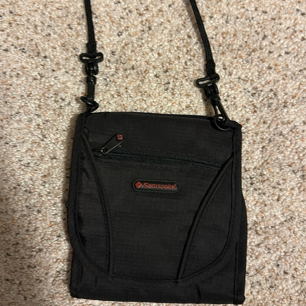 Passport purse